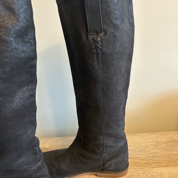 Frye Celia x Stitch Tall Riding Boots Womens Size 6B Black Leather Pull on - Picture 16 of 16